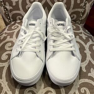 Women’s white leather Van sneakers. New never worn.